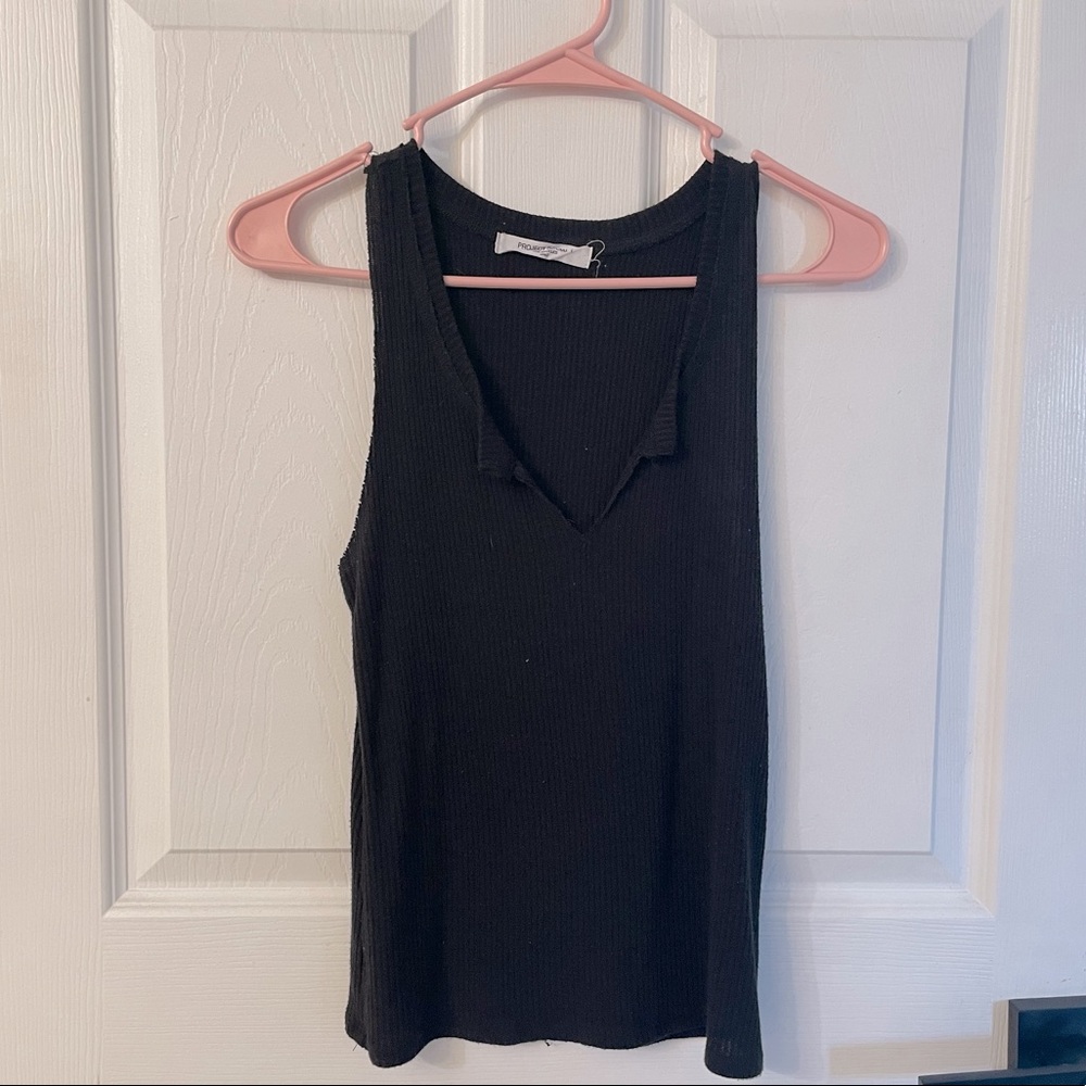 Black Sleeveless Tank Top